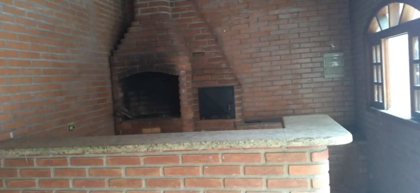 Foto 4 de Sobrado com 4 quartos para alugar, 315m2 em Parque Oratório, Santo Andre - SP