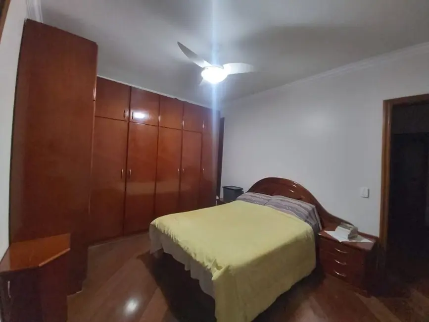 Foto 9 de Sobrado com 3 quartos à venda, 122m2 em Sao Bernardo Do Campo - SP