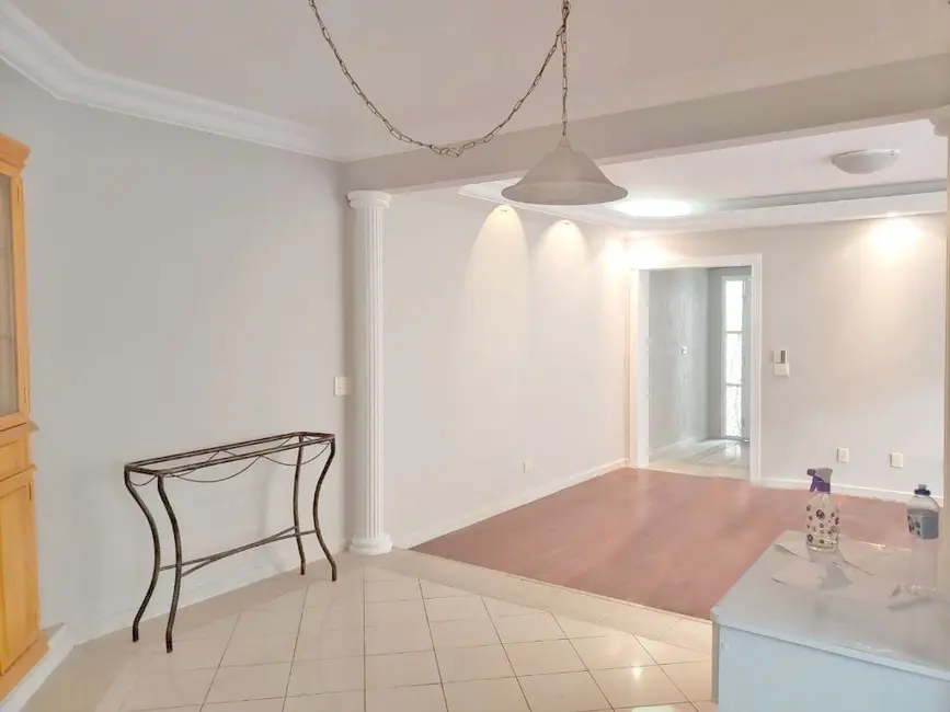 Foto 3 de Sobrado com 3 quartos à venda, 145m2 em Vila Scarpelli, Santo Andre - SP