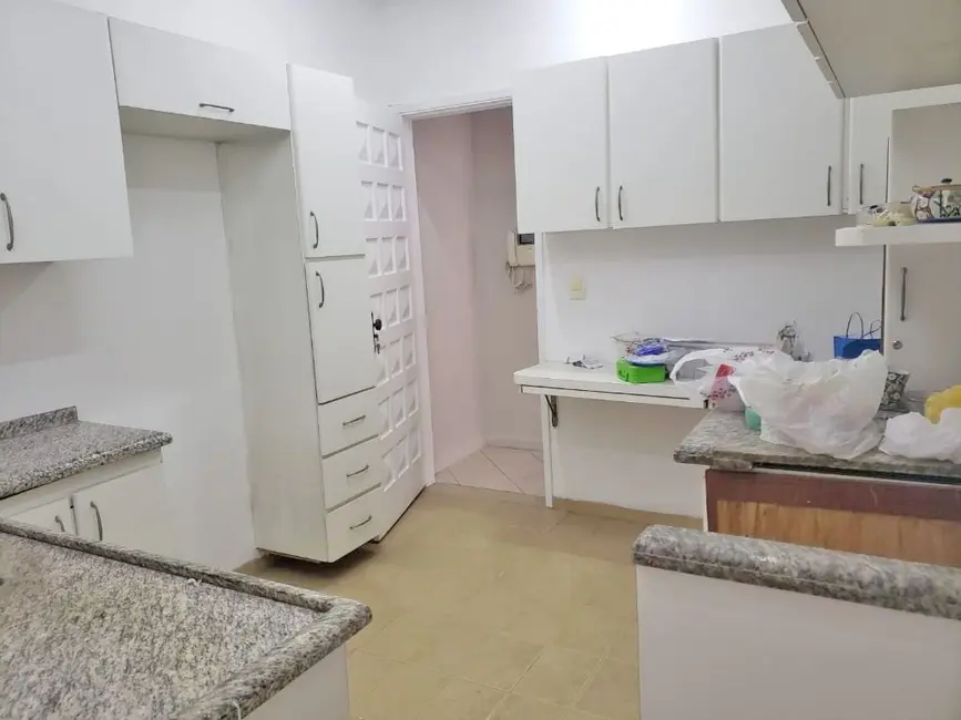 Foto 6 de Sobrado com 3 quartos à venda, 145m2 em Vila Scarpelli, Santo Andre - SP