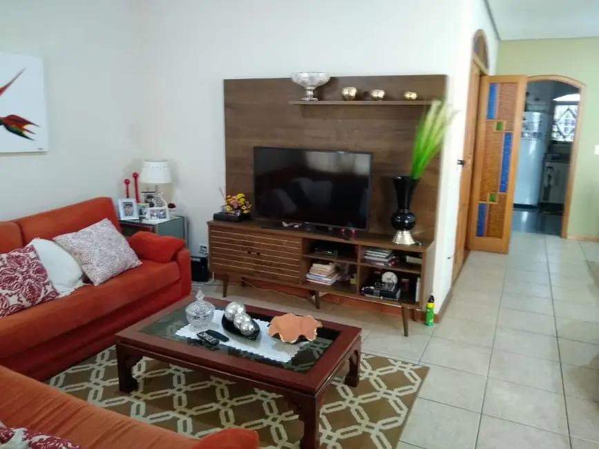 Foto 1 de Sobrado com 4 quartos à venda, 300m2 em Jardim Bela Vista, Santo Andre - SP