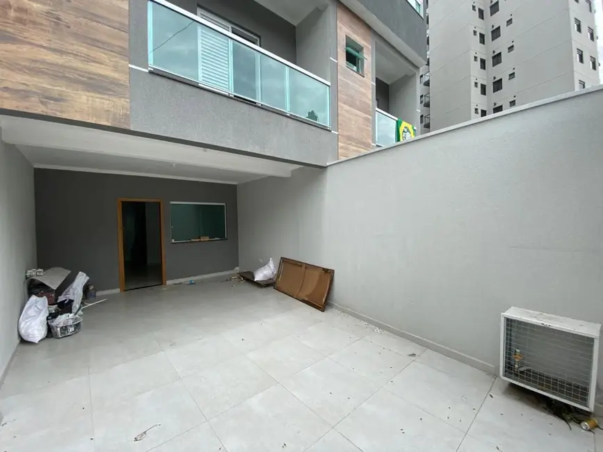 Foto 1 de Sobrado com 2 quartos à venda, 60m2 em Vila Curuçá, Santo Andre - SP