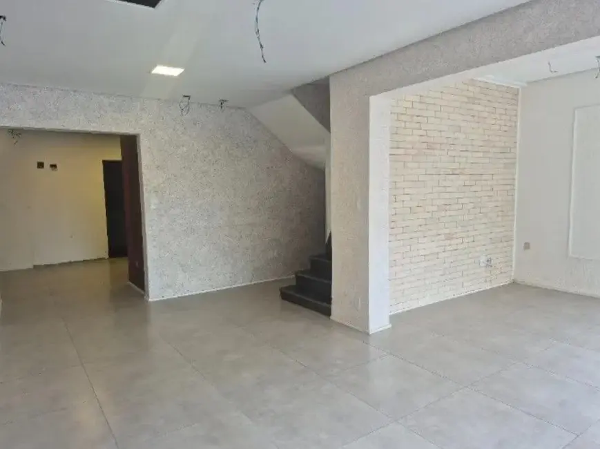 Foto 6 de Sobrado com 4 quartos para alugar, 166m2 em Vila Bastos, Santo Andre - SP