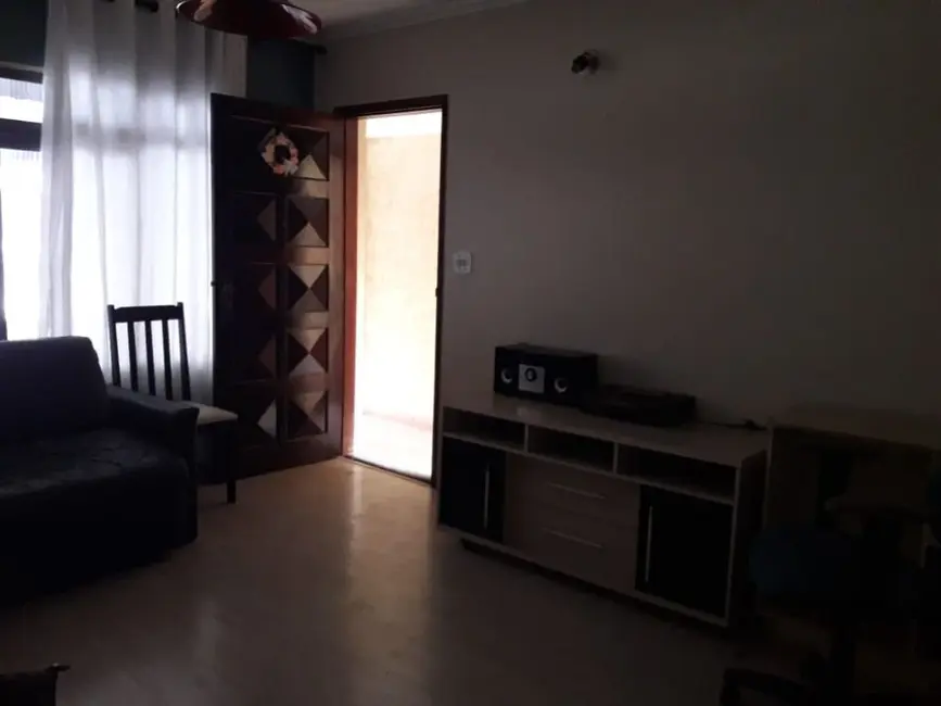 Sobrado com 2 quartos para alugar, 100m2 em Vila Pires, Santo Andre - SP - imagem 4 Foto 4 de Sobrado com 2 quartos para alugar, 100m2 em Vila Pires, Santo Andre - SP