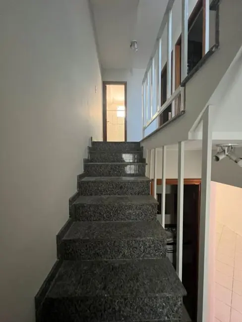 Foto 9 de Sobrado com 4 quartos à venda e para alugar, 108m2 em Jardim, Santo Andre - SP
