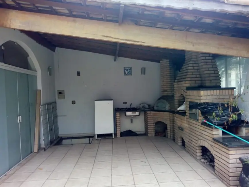 Foto 2 de Casa com 3 quartos para alugar, 270m2 em Jardim, Santo Andre - SP