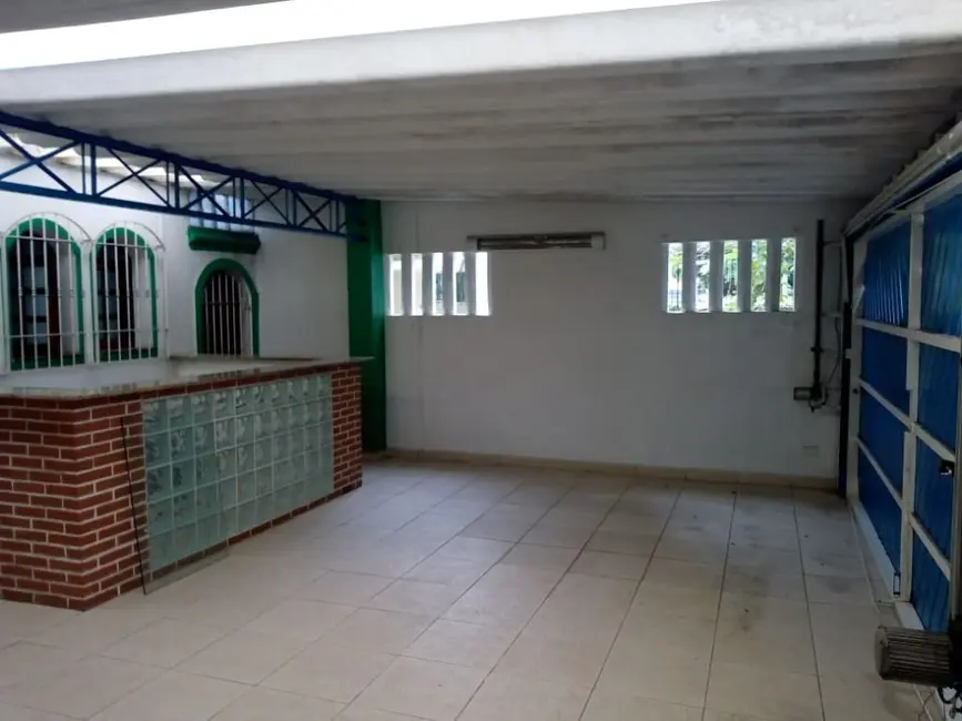 Foto 1 de Casa com 3 quartos para alugar, 270m2 em Jardim, Santo Andre - SP