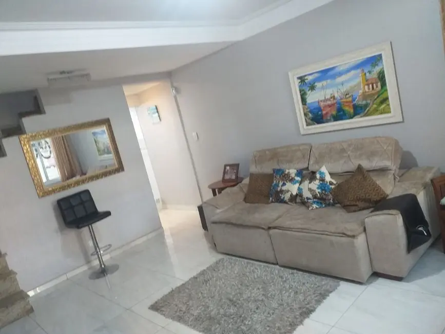 Sobrado com 4 quartos à venda, 112m2 em Vila Scarpelli, Santo Andre - SP - imagem 2 Foto 2 de Sobrado com 4 quartos à venda, 112m2 em Vila Scarpelli, Santo Andre - SP