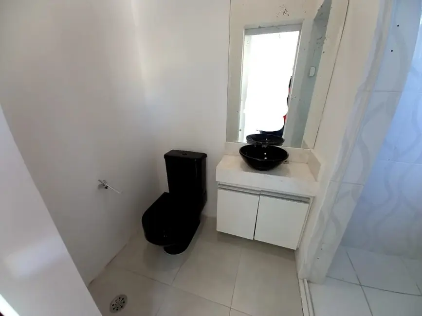 Foto 5 de Sobrado com 5 quartos à venda e para alugar, 250m2 em Santa Maria, Santo Andre - SP