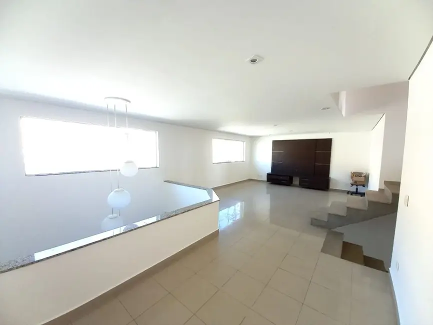 Foto 7 de Sobrado com 5 quartos à venda e para alugar, 250m2 em Santa Maria, Santo Andre - SP