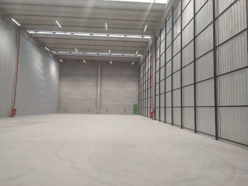 Armazém / Galpão para alugar, 1192m2 em Parque Jaçatuba, Santo Andre - SP - imagem 6 Foto 6 de Armazém / Galpão para alugar, 1192m2 em Parque Jaçatuba, Santo Andre - SP