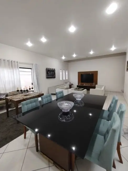 Foto 3 de Sobrado com 3 quartos à venda, 264m2 em Sao Bernardo Do Campo - SP