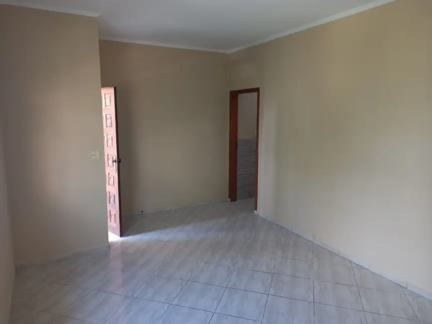 Casa com 2 quartos à venda, 296m2 em Santo Andre - SP - imagem 2 Foto 2 de Casa com 2 quartos à venda, 296m2 em Santo Andre - SP
