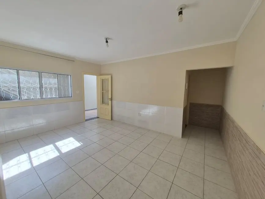 Foto 3 de Casa com 1 quarto para alugar, 60m2 em Sao Bernardo Do Campo - SP
