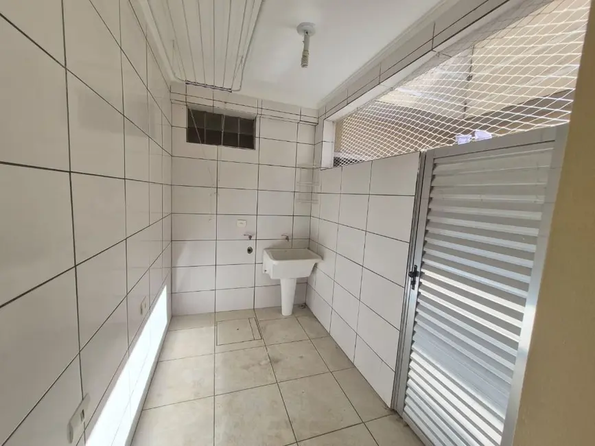 Foto 8 de Casa com 1 quarto para alugar, 60m2 em Sao Bernardo Do Campo - SP
