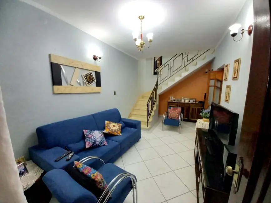 Foto 1 de Sobrado com 4 quartos à venda, 209m2 em Vila Bastos, Santo Andre - SP