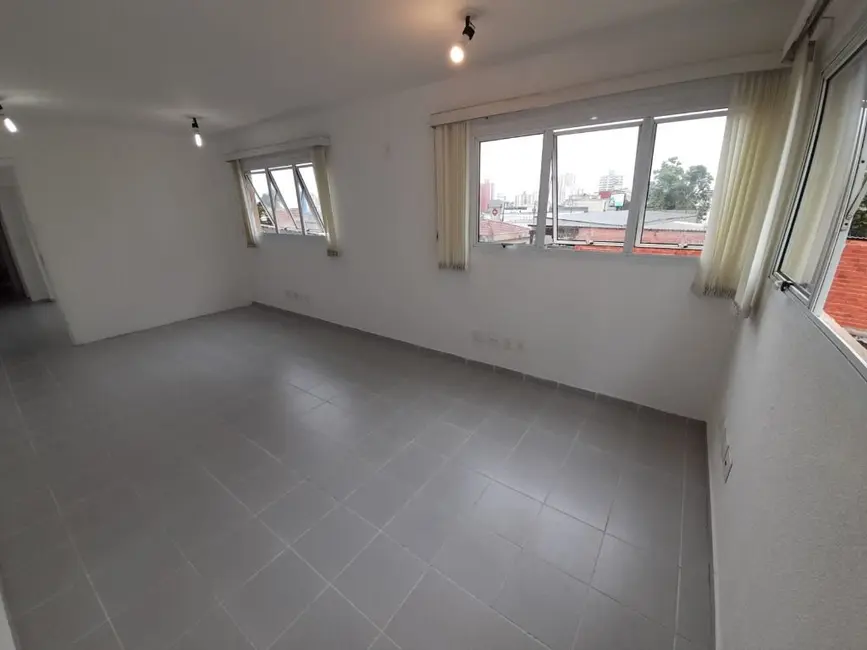 Sala Comercial para alugar, 30m2 em Vila Gilda, Santo Andre - SP - imagem 7 Foto 7 de Sala Comercial para alugar, 30m2 em Vila Gilda, Santo Andre - SP