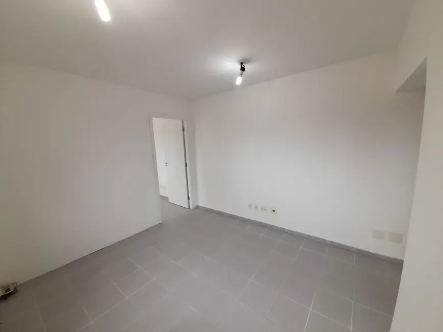 Sala Comercial para alugar, 30m2 em Vila Gilda, Santo Andre - SP - imagem 8 Foto 8 de Sala Comercial para alugar, 30m2 em Vila Gilda, Santo Andre - SP