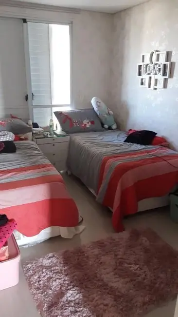 Apartamento com 3 quartos para alugar, 128m2 em Centro, Santo Andre - SP - imagem 8 Foto 8 de Apartamento com 3 quartos para alugar, 128m2 em Centro, Santo Andre - SP