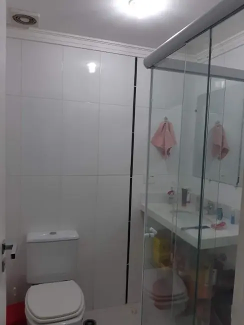 Apartamento com 3 quartos para alugar, 128m2 em Centro, Santo Andre - SP - imagem 6 Foto 6 de Apartamento com 3 quartos para alugar, 128m2 em Centro, Santo Andre - SP