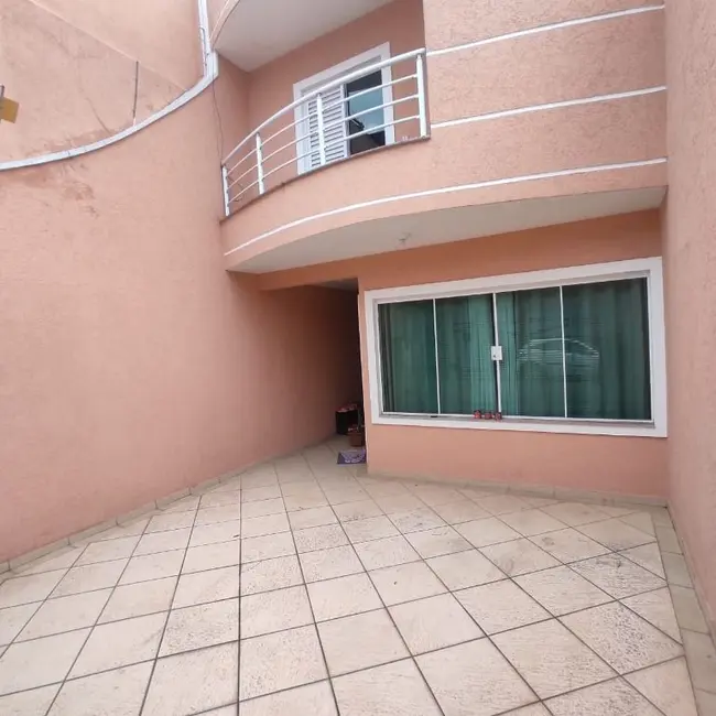 Foto 2 de Sobrado com 3 quartos para alugar, 150m2 em Jardim, Santo Andre - SP