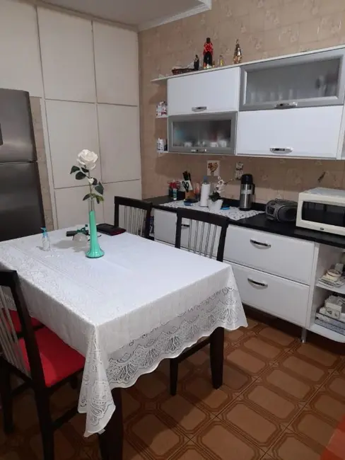 Sobrado com 2 quartos à venda, 84m2 em Vila Bastos, Santo Andre - SP - imagem 2 Foto 2 de Sobrado com 2 quartos à venda, 84m2 em Vila Bastos, Santo Andre - SP