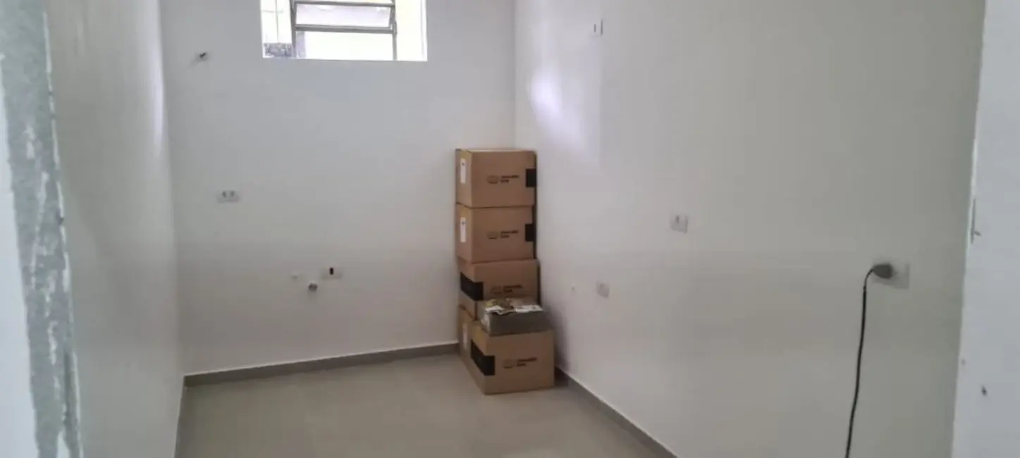 Foto 8 de Armazém / Galpão à venda, 1750m2 em Vila Luzita, Santo Andre - SP