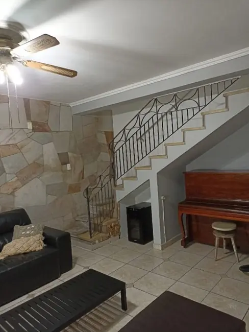 Foto 3 de Sobrado com 3 quartos à venda, 120m2 em Vila Alice, Santo Andre - SP