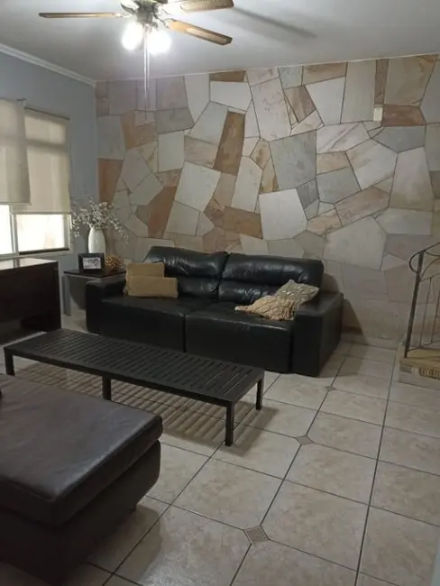 Foto 2 de Sobrado com 3 quartos à venda, 120m2 em Vila Alice, Santo Andre - SP