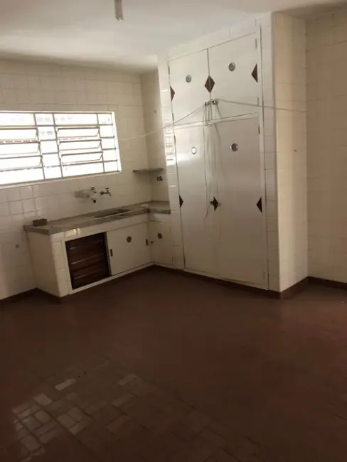 Foto 3 de Sobrado com 5 quartos para alugar, 438m2 em Jardim Bela Vista, Santo Andre - SP