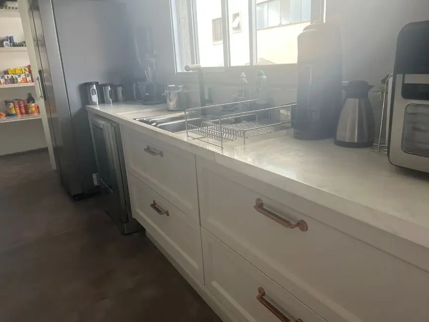 Foto 6 de Sobrado com 3 quartos à venda, 474m2 em Vila Gilda, Santo Andre - SP