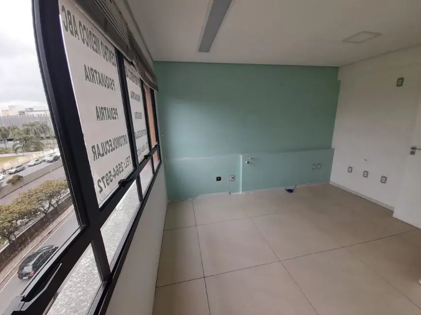 Foto 1 de Sala Comercial à venda e para alugar, 54m2 em Vila Bastos, Santo Andre - SP