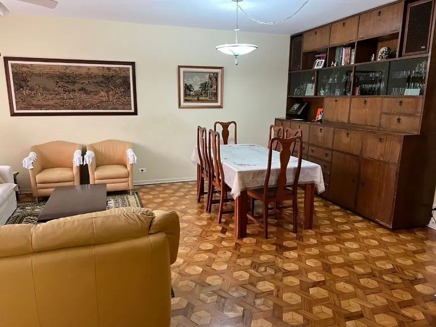 Sobrado com 3 quartos à venda, 147m2 em Jardim Bela Vista, Santo Andre - SP - imagem 2 Foto 2 de Sobrado com 3 quartos à venda, 147m2 em Jardim Bela Vista, Santo Andre - SP