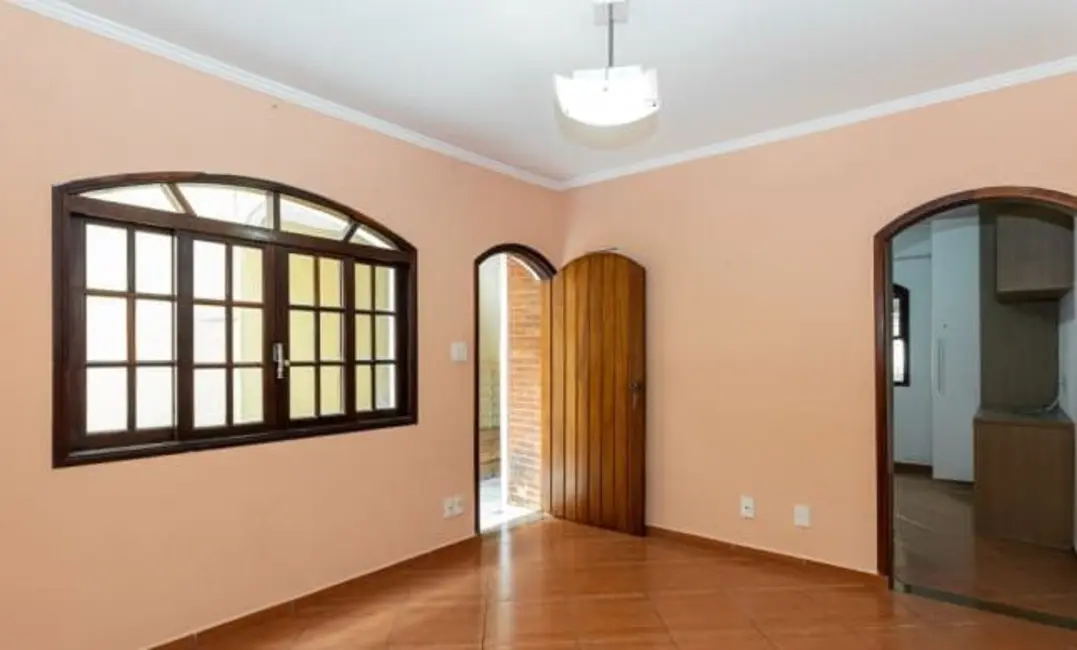 Casa com 2 quartos à venda, 125m2 em Jardim Las Vegas, Santo Andre - SP - imagem 4 Foto 4 de Casa com 2 quartos à venda, 125m2 em Jardim Las Vegas, Santo Andre - SP