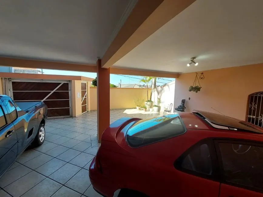 Foto 1 de Sobrado com 3 quartos à venda, 200m2 em Vila Alzira, Santo Andre - SP