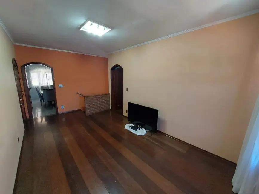 Foto 4 de Sobrado com 3 quartos à venda, 200m2 em Vila Alzira, Santo Andre - SP