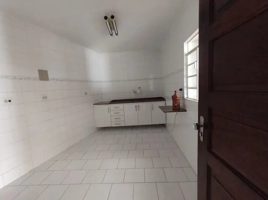 Foto 5 de Sobrado com 2 quartos para alugar, 210m2 em Vila Valparaíso, Santo Andre - SP