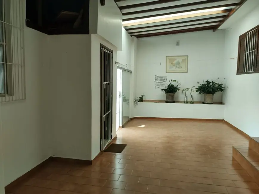 Foto 2 de Sobrado com 2 quartos para alugar, 210m2 em Vila Valparaíso, Santo Andre - SP