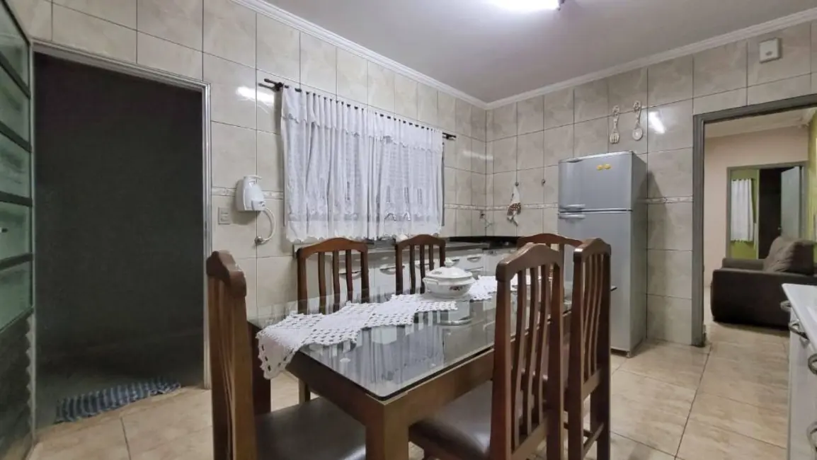 Foto 7 de Casa com 2 quartos à venda, 200m2 em Vila Pires, Santo Andre - SP