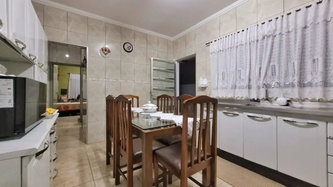 Foto 8 de Casa com 2 quartos à venda, 200m2 em Vila Pires, Santo Andre - SP