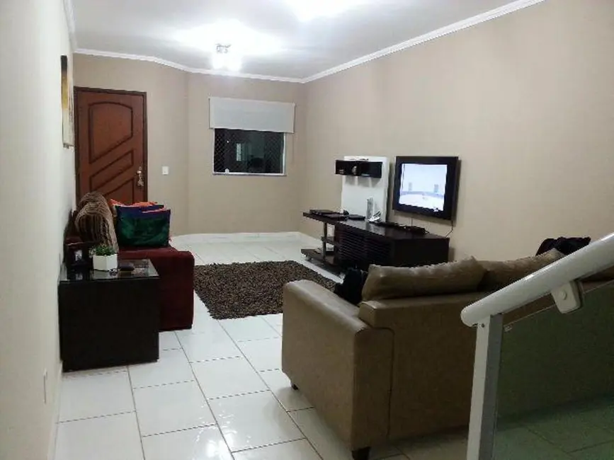 Foto 1 de Sobrado com 3 quartos à venda, 247m2 em Vila Alice, Santo Andre - SP