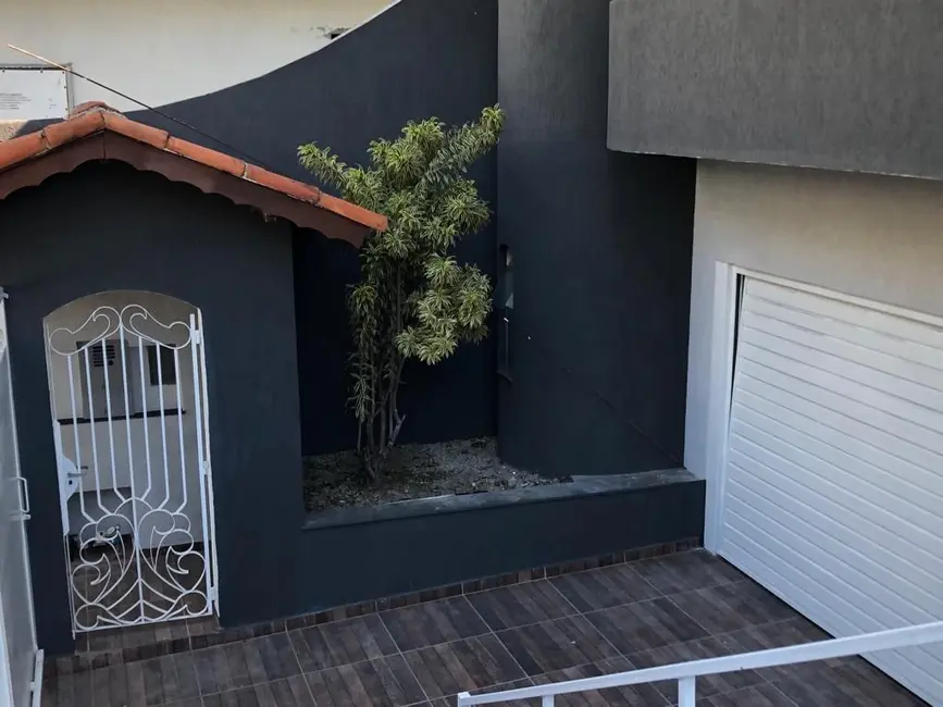 Foto 2 de Sobrado com 3 quartos à venda e para alugar, 402m2 em Vila Valparaíso, Santo Andre - SP