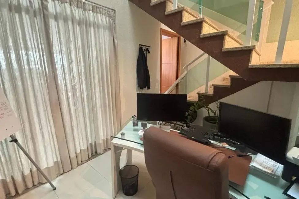 Sobrado com 3 quartos à venda e para alugar, 277m2 em Vila Valparaíso, Santo Andre - SP - imagem 8 Foto 8 de Sobrado com 3 quartos à venda e para alugar, 277m2 em Vila Valparaíso, Santo Andre - SP