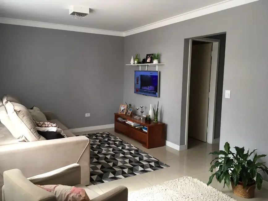 Sobrado com 3 quartos à venda, 240m2 em Parque das Nações, Santo Andre - SP - imagem 3 Foto 3 de Sobrado com 3 quartos à venda, 240m2 em Parque das Nações, Santo Andre - SP