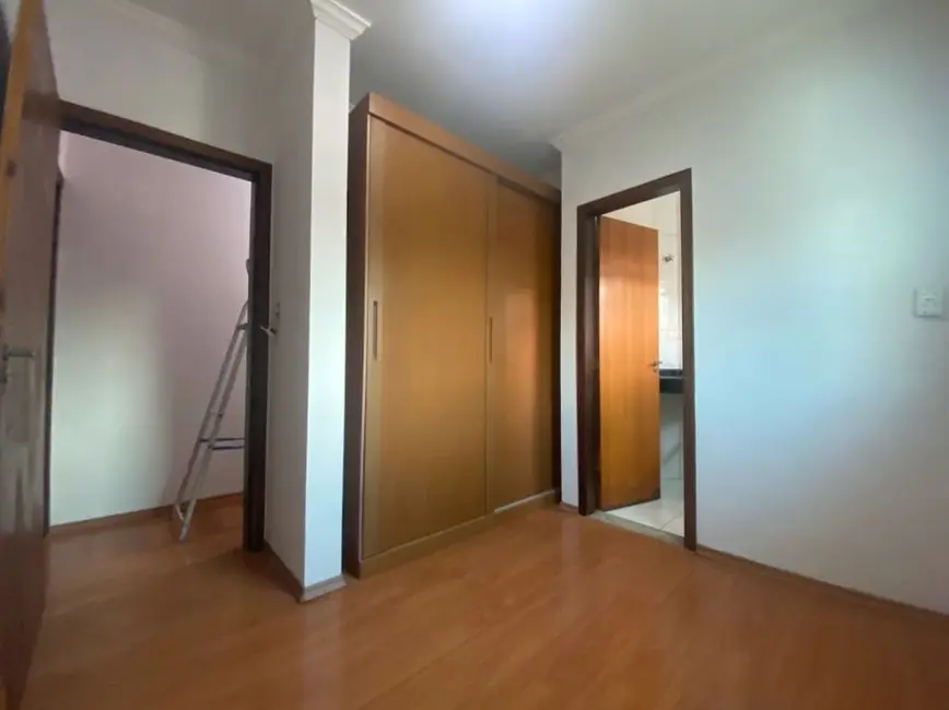 Foto 8 de Sobrado com 4 quartos à venda e para alugar, 177m2 em Vila Bastos, Santo Andre - SP