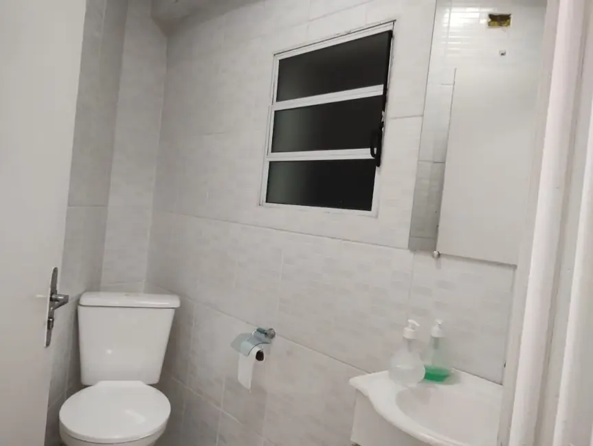 Foto 7 de Sobrado à venda em Vila Scarpelli, Santo Andre - SP