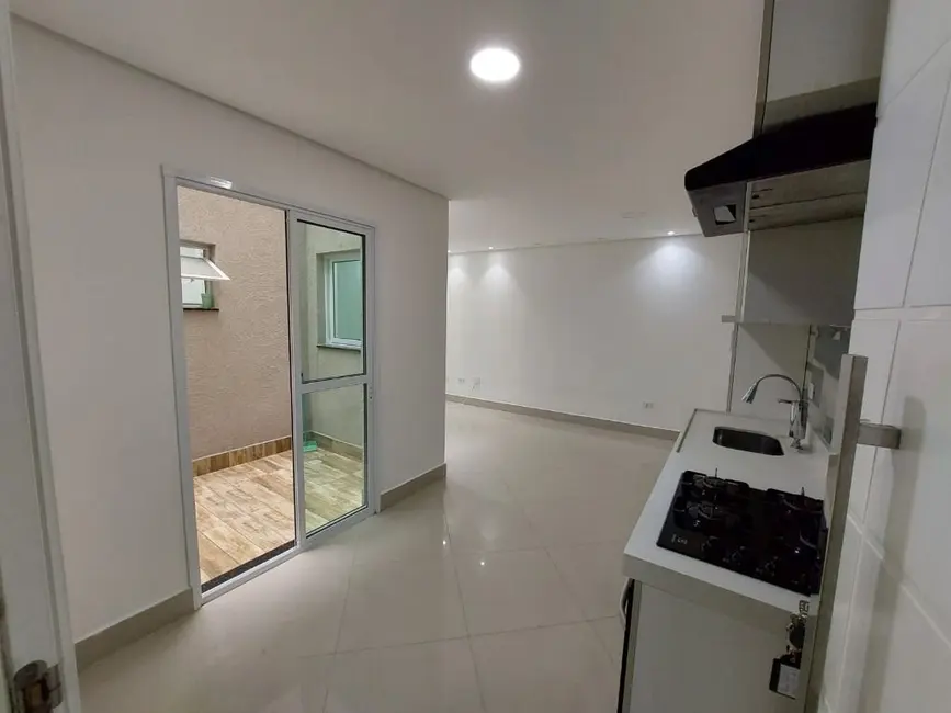 Foto 2 de Apartamento com 2 quartos para alugar, 50m2 em Vila Bastos, Santo Andre - SP