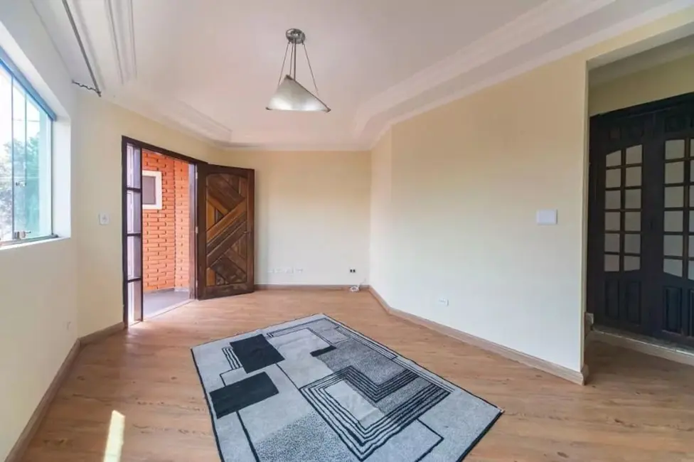 Foto 1 de Sobrado com 3 quartos à venda, 130m2 em Vila Scarpelli, Santo Andre - SP