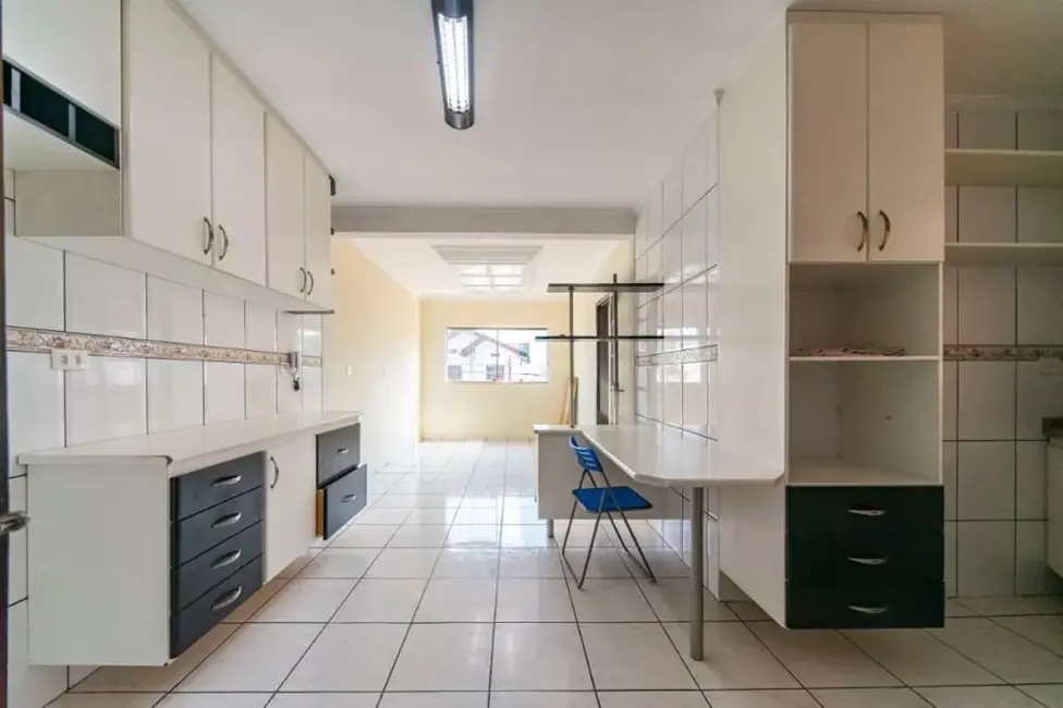 Foto 9 de Sobrado com 3 quartos à venda, 130m2 em Vila Scarpelli, Santo Andre - SP