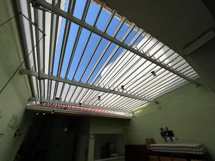 Sobrado com 3 quartos à venda, 156m2 em Vila Scarpelli, Santo Andre - SP - imagem 4 Foto 4 de Sobrado com 3 quartos à venda, 156m2 em Vila Scarpelli, Santo Andre - SP